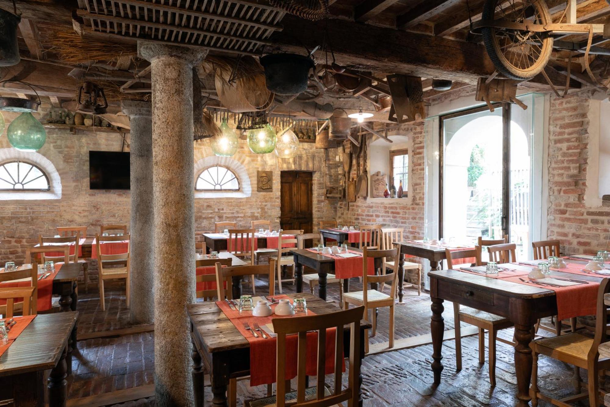Antica Corte Pallavicina Relais Polesine Parmense Exterior foto