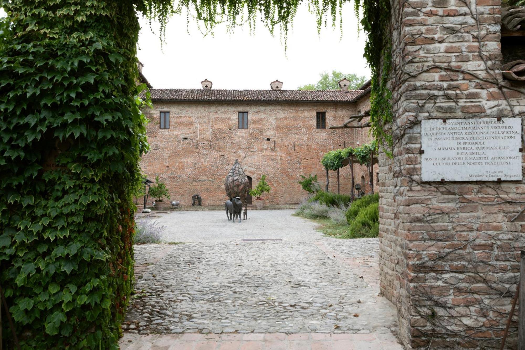 Antica Corte Pallavicina Relais Polesine Parmense Exterior foto