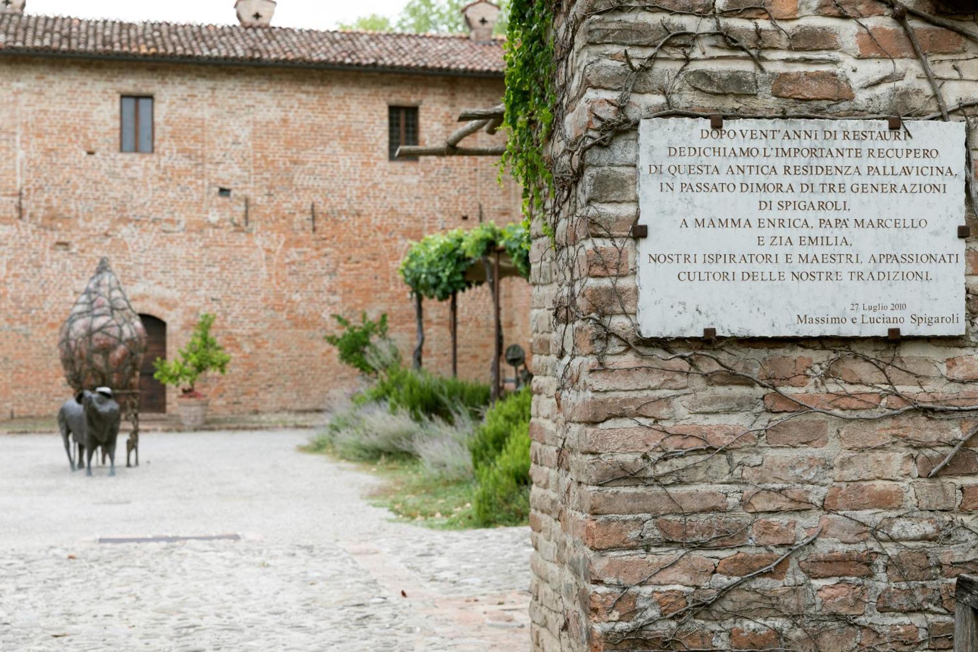 Antica Corte Pallavicina Relais Polesine Parmense Exterior foto