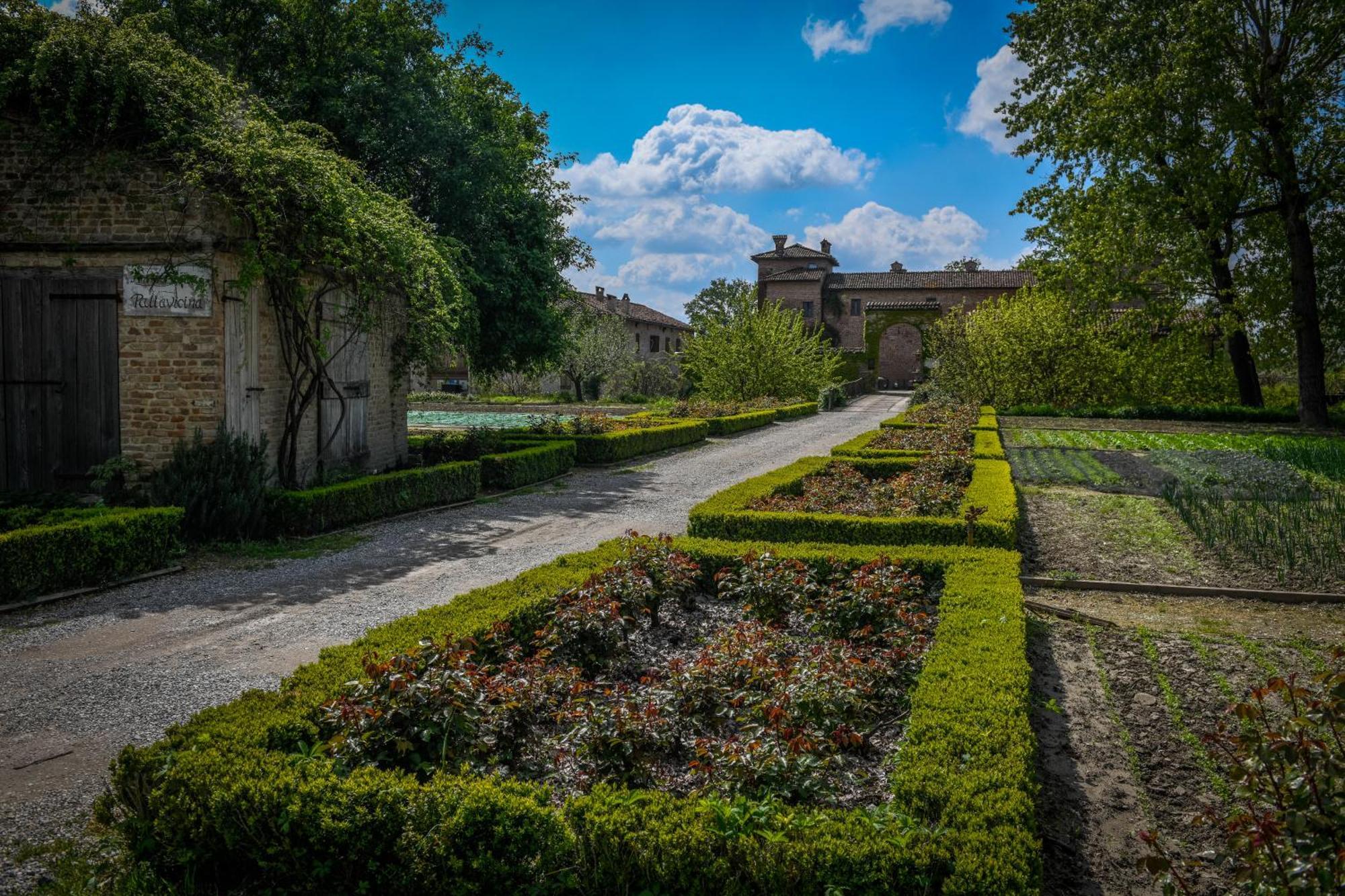 Antica Corte Pallavicina Relais Polesine Parmense Exterior foto
